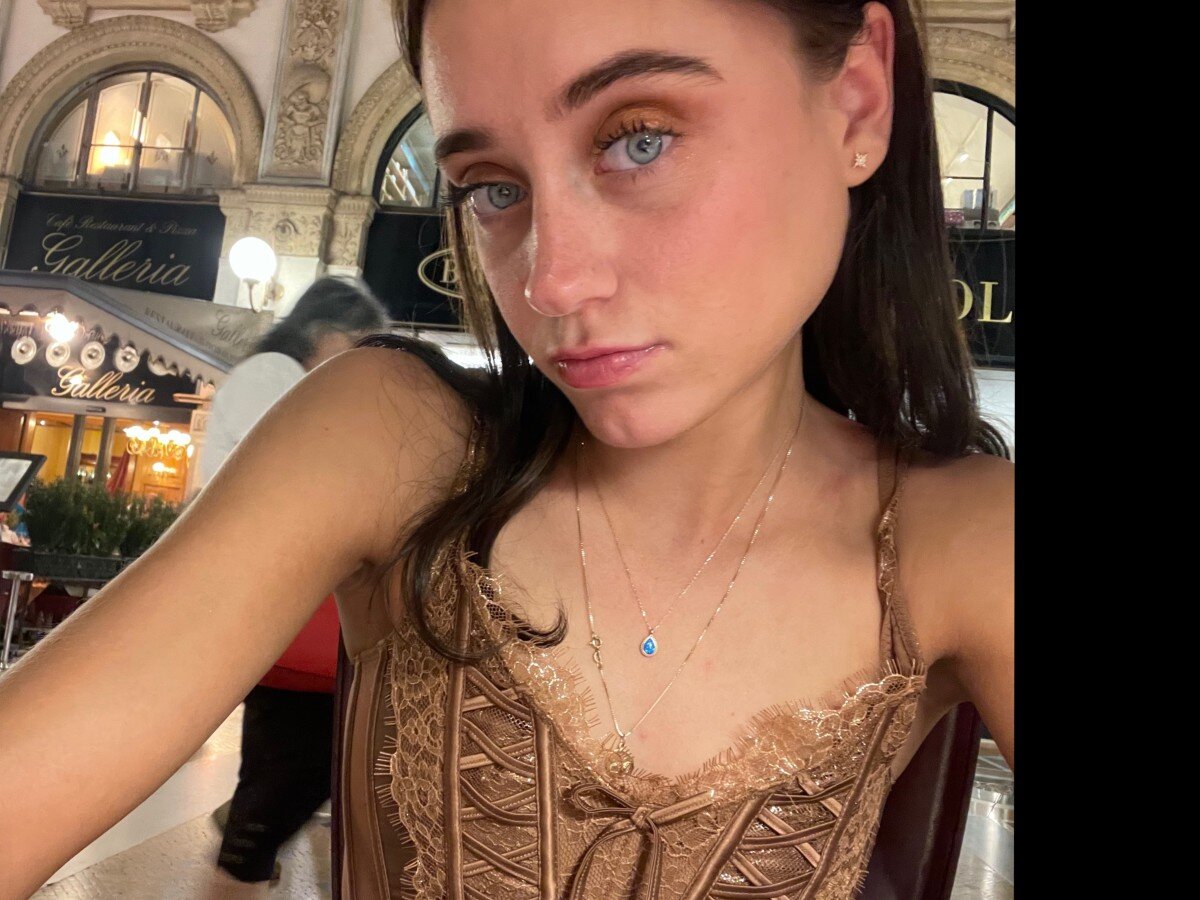 Local babe - OnlyFans Creator